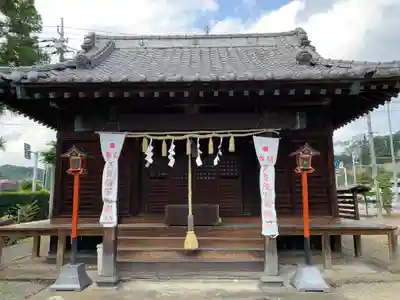諏訪神社の本殿・本堂