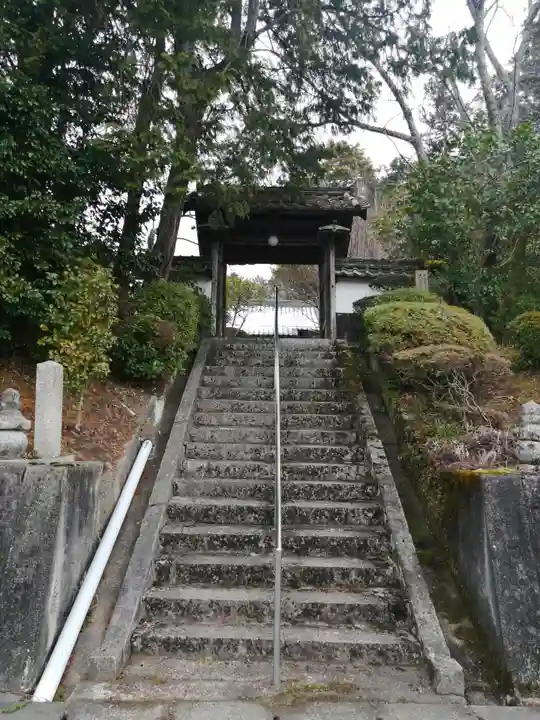 金剛定寺の山門・神門