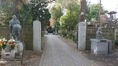高安寺の山門・神門