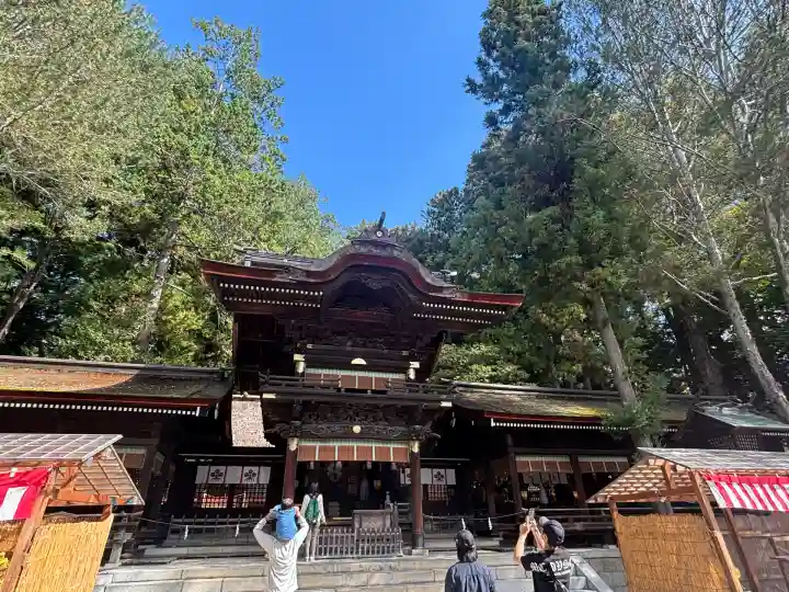 諏訪大社下社秋宮(長野県)