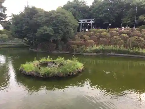 箭弓稲荷神社の庭園