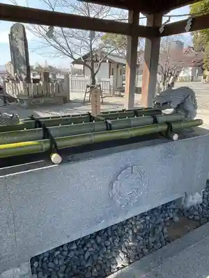 成田山大阪別院　明王院の手水舎