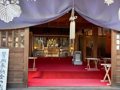 鶴峯八幡宮の本殿・本堂