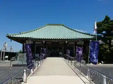 洞泉寺の本殿・本堂