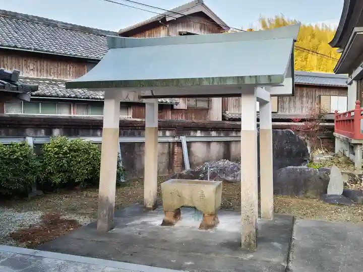 正法寺の手水舎