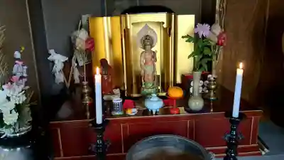 新正寺の本殿・本堂