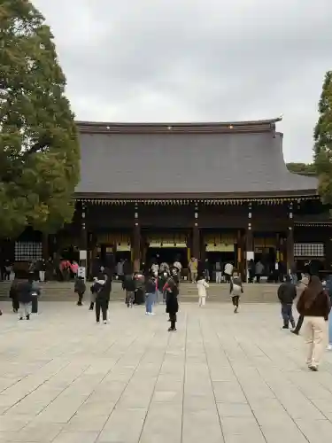 明治神宮の{uncategorized: "未分類", other: "その他", undefined: "問題あり", building: "その他建物", grave: "お墓", sacred_gate: "鳥居", guardian: "狛犬", statue: "像", buddha: "仏像", history: "歴史", nature: "自然", garden: "庭園", animal: "動物", pagoda: "塔", temizu: "手水舎", mountain_gate: "山門・神門", sanctuary: "本殿・本堂", subordinate: "末社・摂社", art: "芸術", scenery: "景色", jizo: "地蔵", ema: "絵馬", goshuin: "御朱印", omikuji: "おみくじ", items: "授与品その他", amulet: "お守り", goshuincho: "御朱印帳", eats: "食事", festival: "お祭り", votive_dance: "神楽", shichigosan: "七五三参", wedding: "結婚式", experience: "体験その他", initially: "初詣", around: "周辺", anti_infection: "感染症対策"}