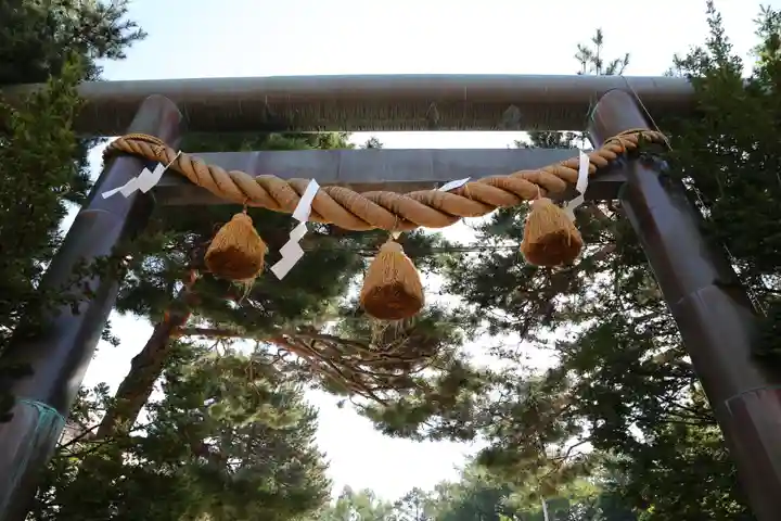 白石神社の鳥居