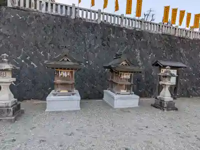 丹生川上神社（上社）の{uncategorized: "未分類", other: "その他", undefined: "問題あり", building: "その他建物", grave: "お墓", sacred_gate: "鳥居", guardian: "狛犬", statue: "像", buddha: "仏像", history: "歴史", nature: "自然", garden: "庭園", animal: "動物", pagoda: "塔", temizu: "手水舎", mountain_gate: "山門・神門", sanctuary: "本殿・本堂", subordinate: "末社・摂社", art: "芸術", scenery: "景色", jizo: "地蔵", ema: "絵馬", goshuin: "御朱印", omikuji: "おみくじ", items: "授与品その他", amulet: "お守り", goshuincho: "御朱印帳", eats: "食事", festival: "お祭り", votive_dance: "神楽", shichigosan: "七五三参", wedding: "結婚式", experience: "体験その他", initially: "初詣", around: "周辺", anti_infection: "感染症対策"}