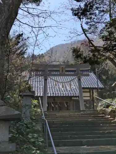 住三吉神社の{uncategorized: "未分類", other: "その他", undefined: "問題あり", building: "その他建物", grave: "お墓", sacred_gate: "鳥居", guardian: "狛犬", statue: "像", buddha: "仏像", history: "歴史", nature: "自然", garden: "庭園", animal: "動物", pagoda: "塔", temizu: "手水舎", mountain_gate: "山門・神門", sanctuary: "本殿・本堂", subordinate: "末社・摂社", art: "芸術", scenery: "景色", jizo: "地蔵", ema: "絵馬", goshuin: "御朱印", omikuji: "おみくじ", items: "授与品その他", amulet: "お守り", goshuincho: "御朱印帳", eats: "食事", festival: "お祭り", votive_dance: "神楽", shichigosan: "七五三参", wedding: "結婚式", experience: "体験その他", initially: "初詣", around: "周辺", anti_infection: "感染症対策"}