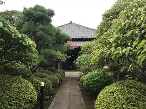 光岳寺の本殿・本堂
