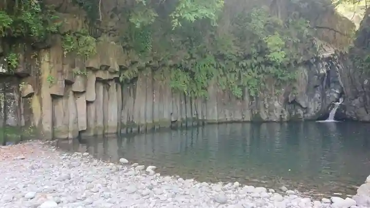 屏風岩祠(静岡県)