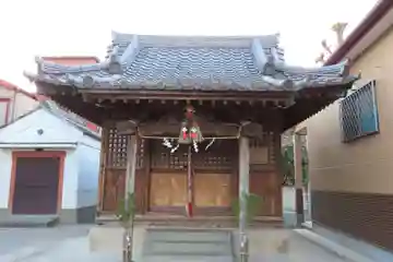 本木御嶽神社の本殿・本堂