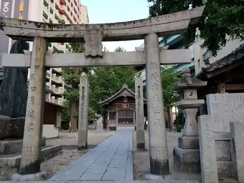 地禄神社の鳥居