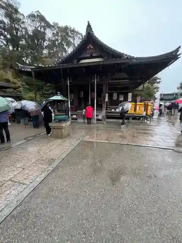 鹿苑寺（金閣寺）の末社・摂社