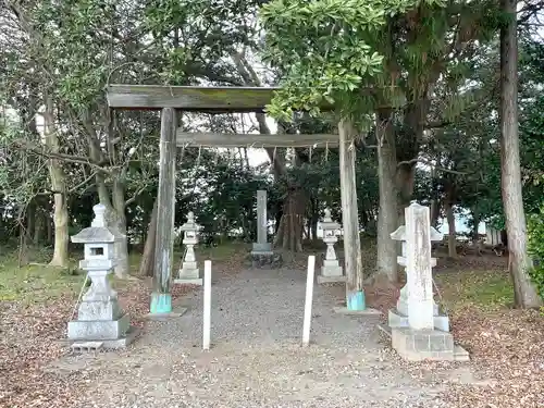 物部神社の鳥居