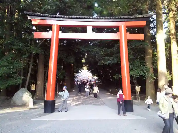 霧島神宮の鳥居