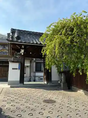 金剛院の山門・神門
