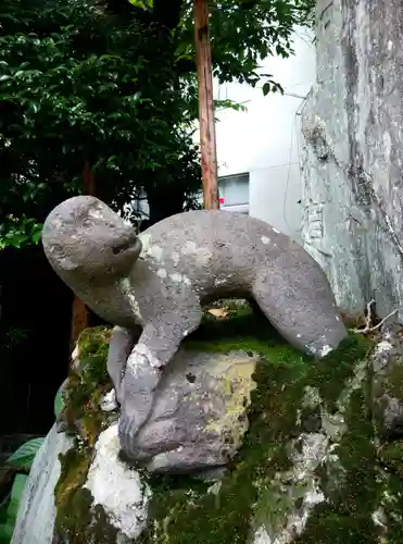 題経寺（柴又帝釈天）の像