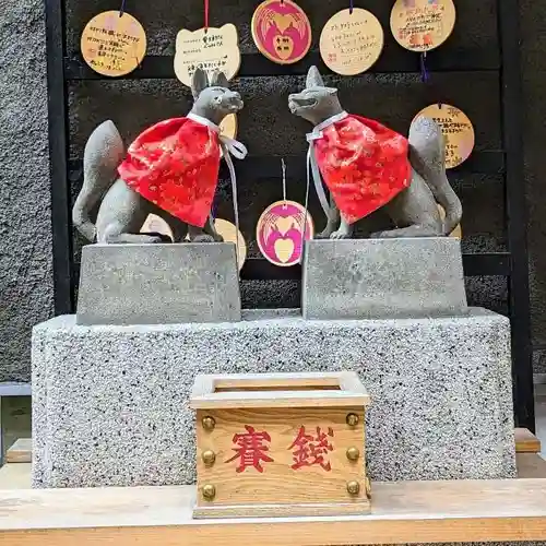 五十稲荷神社(栄寿稲荷神社)の狛犬