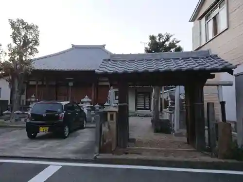 龍泉院の山門・神門