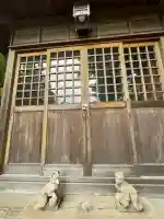 稲荷神社の{uncategorized: "未分類", other: "その他", undefined: "問題あり", building: "その他建物", grave: "お墓", sacred_gate: "鳥居", guardian: "狛犬", statue: "像", buddha: "仏像", history: "歴史", nature: "自然", garden: "庭園", animal: "動物", pagoda: "塔", temizu: "手水舎", mountain_gate: "山門・神門", sanctuary: "本殿・本堂", subordinate: "末社・摂社", art: "芸術", scenery: "景色", jizo: "地蔵", ema: "絵馬", goshuin: "御朱印", omikuji: "おみくじ", items: "授与品その他", amulet: "お守り", goshuincho: "御朱印帳", eats: "食事", festival: "お祭り", votive_dance: "神楽", shichigosan: "七五三参", wedding: "結婚式", experience: "体験その他", initially: "初詣", around: "周辺", anti_infection: "感染症対策"}