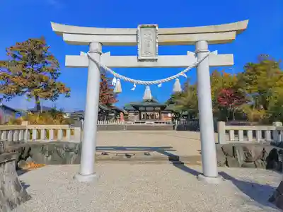 八幡神社（伊保町）の鳥居
