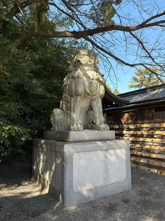寒川神社の{uncategorized: "未分類", other: "その他", undefined: "問題あり", building: "その他建物", grave: "お墓", sacred_gate: "鳥居", guardian: "狛犬", statue: "像", buddha: "仏像", history: "歴史", nature: "自然", garden: "庭園", animal: "動物", pagoda: "塔", temizu: "手水舎", mountain_gate: "山門・神門", sanctuary: "本殿・本堂", subordinate: "末社・摂社", art: "芸術", scenery: "景色", jizo: "地蔵", ema: "絵馬", goshuin: "御朱印", omikuji: "おみくじ", items: "授与品その他", amulet: "お守り", goshuincho: "御朱印帳", eats: "食事", festival: "お祭り", votive_dance: "神楽", shichigosan: "七五三参", wedding: "結婚式", experience: "体験その他", initially: "初詣", around: "周辺", anti_infection: "感染症対策"}