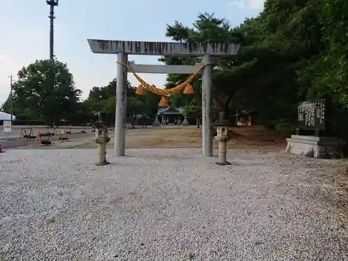 梅坪神社の鳥居