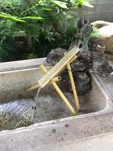 須賀神社の手水舎