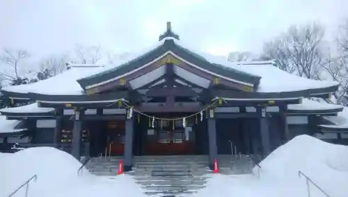 札幌護國神社の本殿・本堂