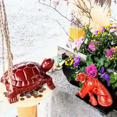 彌彦神社　(伊夜日子神社)の像