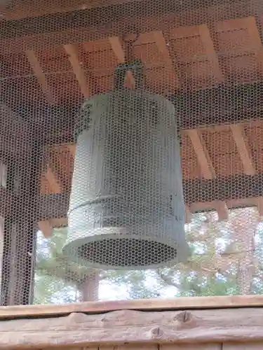 筑摩神社の建物その他