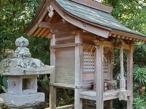 阿陀岡神社の末社