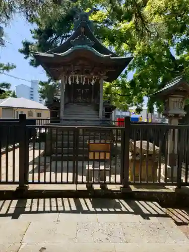 白潟天満宮の{uncategorized: "未分類", other: "その他", undefined: "問題あり", building: "その他建物", grave: "お墓", sacred_gate: "鳥居", guardian: "狛犬", statue: "像", buddha: "仏像", history: "歴史", nature: "自然", garden: "庭園", animal: "動物", pagoda: "塔", temizu: "手水舎", mountain_gate: "山門・神門", sanctuary: "本殿・本堂", subordinate: "末社・摂社", art: "芸術", scenery: "景色", jizo: "地蔵", ema: "絵馬", goshuin: "御朱印", omikuji: "おみくじ", items: "授与品その他", amulet: "お守り", goshuincho: "御朱印帳", eats: "食事", festival: "お祭り", votive_dance: "神楽", shichigosan: "七五三参", wedding: "結婚式", experience: "体験その他", initially: "初詣", around: "周辺", anti_infection: "感染症対策"}