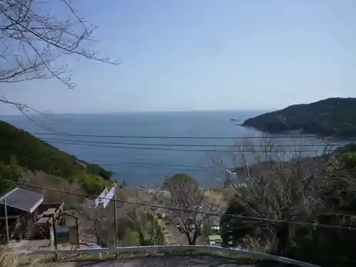 波田須神社の景色