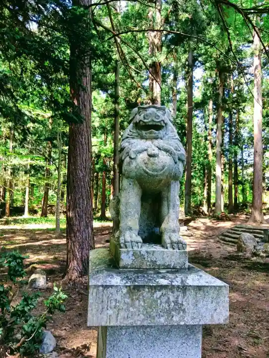 成島八幡神社(山形県)
