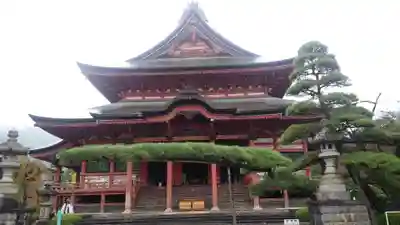 甲斐善光寺(山梨県)