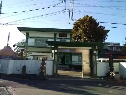 観音寺の山門・神門