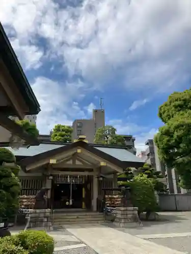 天祖諏訪神社の{uncategorized: "未分類", other: "その他", undefined: "問題あり", building: "その他建物", grave: "お墓", sacred_gate: "鳥居", guardian: "狛犬", statue: "像", buddha: "仏像", history: "歴史", nature: "自然", garden: "庭園", animal: "動物", pagoda: "塔", temizu: "手水舎", mountain_gate: "山門・神門", sanctuary: "本殿・本堂", subordinate: "末社・摂社", art: "芸術", scenery: "景色", jizo: "地蔵", ema: "絵馬", goshuin: "御朱印", omikuji: "おみくじ", items: "授与品その他", amulet: "お守り", goshuincho: "御朱印帳", eats: "食事", festival: "お祭り", votive_dance: "神楽", shichigosan: "七五三参", wedding: "結婚式", experience: "体験その他", initially: "初詣", around: "周辺", anti_infection: "感染症対策"}