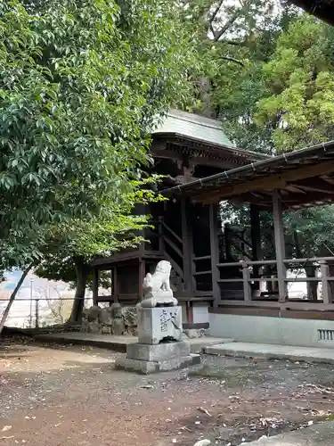 六社神社の本殿