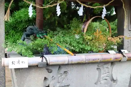 三津厳島神社の手水舎