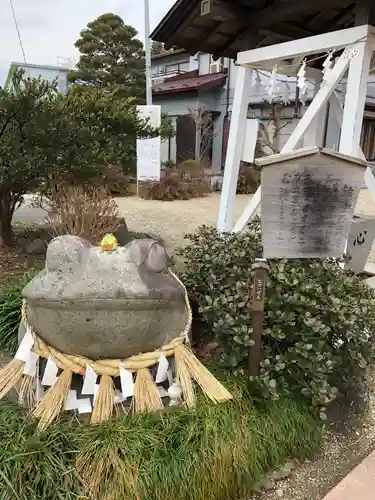 諏訪神社の狛犬