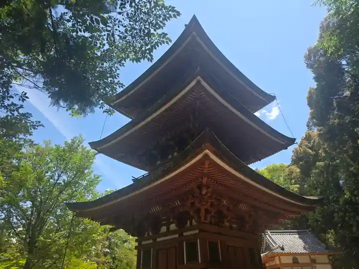 霊山寺の塔