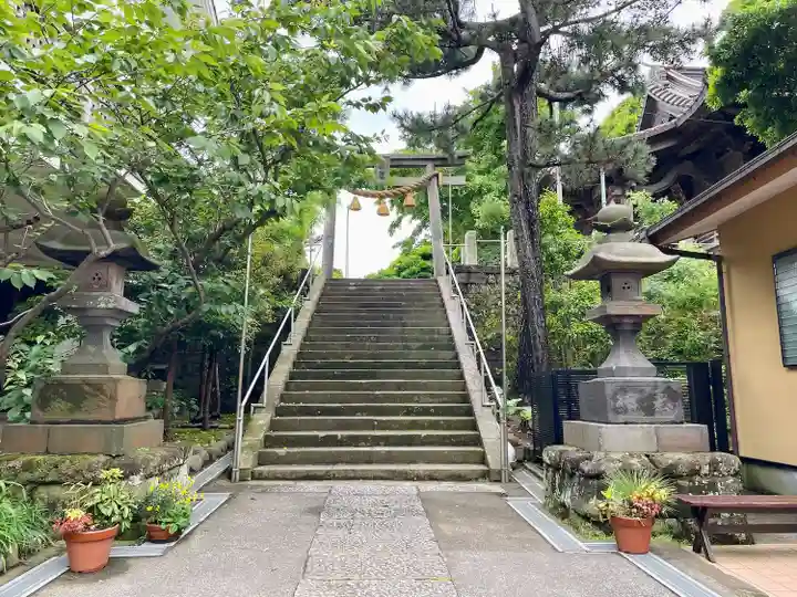 小動神社(神奈川県)