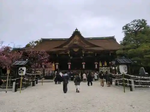 北野天満宮の{uncategorized: "未分類", other: "その他", undefined: "問題あり", building: "その他建物", grave: "お墓", sacred_gate: "鳥居", guardian: "狛犬", statue: "像", buddha: "仏像", history: "歴史", nature: "自然", garden: "庭園", animal: "動物", pagoda: "塔", temizu: "手水舎", mountain_gate: "山門・神門", sanctuary: "本殿・本堂", subordinate: "末社・摂社", art: "芸術", scenery: "景色", jizo: "地蔵", ema: "絵馬", goshuin: "御朱印", omikuji: "おみくじ", items: "授与品その他", amulet: "お守り", goshuincho: "御朱印帳", eats: "食事", festival: "お祭り", votive_dance: "神楽", shichigosan: "七五三参", wedding: "結婚式", experience: "体験その他", initially: "初詣", around: "周辺", anti_infection: "感染症対策"}