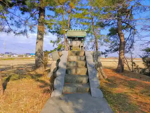 八幡社の本殿・本堂