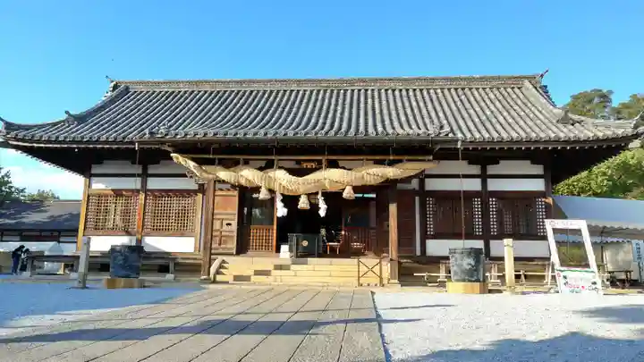 阿智神社の本殿・本堂