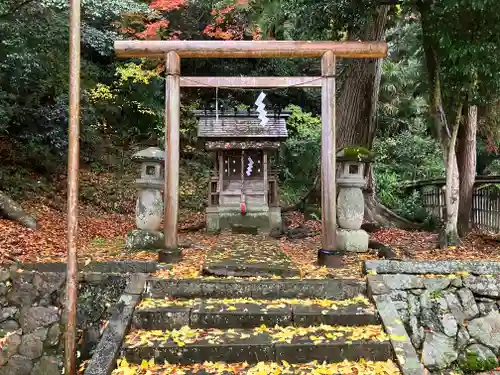 篠山春日神社の末社