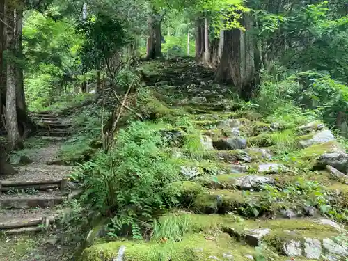 大吉寺の建物その他